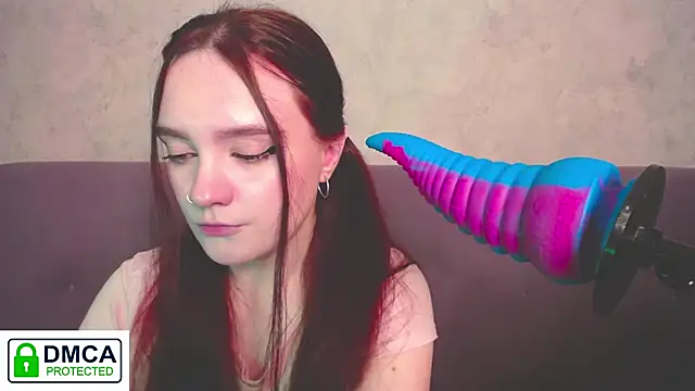 Snapshot of Alyssa___Scarlet chatting on November 19, 2025, 3:39 am Alyssa Scarlet online show from November 19, 2025, 3:39 am