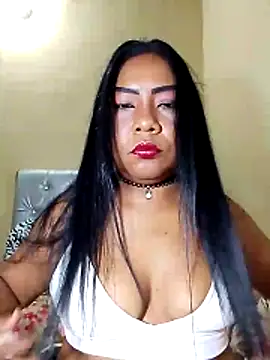 rosmery-navarro online show from November 25, 2025, 2:55 am