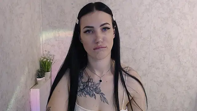 MisssShy  online show from March 3, 2026, 9:10 pm