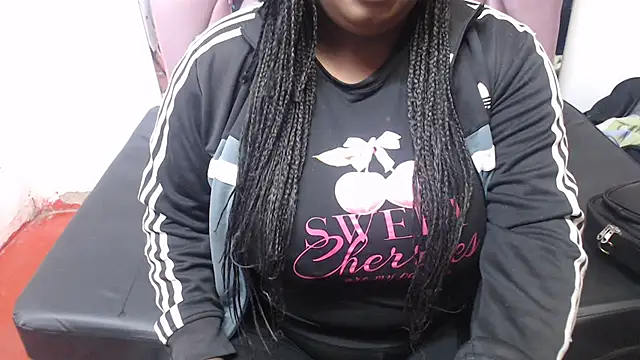 Snapshot of morenahott1 chatting on October 21, 2025, 11:44 am morenahott1 online show from October 21, 2025, 11:44 am