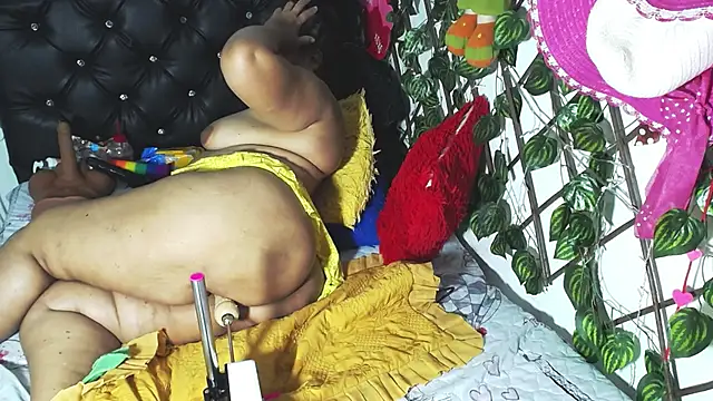 mature beautiful online show from February 28, 2025, 8:39 pm