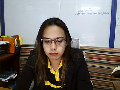 Snapshot of Your_PrettyGirlxxx chatting on February 25, 2025, 11:44 pm Your PrettyGirlxxx online show from February 25, 2025, 11:44 pm