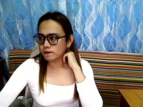 Snapshot of Your_PrettyGirlxxx chatting on March 15, 2025, 12:36 am Your PrettyGirlxxx online show from March 15, 2025, 12:36 am