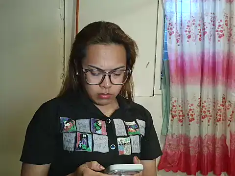 Snapshot of Your_PrettyGirlxxx chatting on January 16, 2026, 11:47 am Your PrettyGirlxxx online show from January 16, 2026, 11:47 am