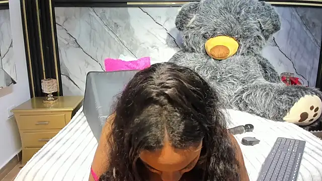 Niyirey1 online show from October 29, 2025, 12:40 pm