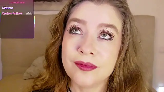 PetersEmily online show from November 15, 2025, 9:21 pm