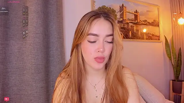 Assh lee  online show from January 22, 2025, 12:38 pm