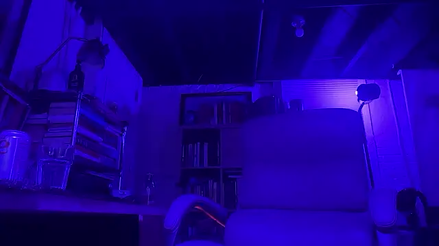 cumhungrybottom4u online show from February 8, 2025, 6:54 am