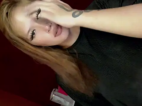 angelmist thea online show from October 18, 2025, 4:04 am