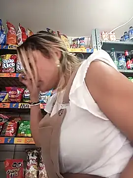 naugtyqueen online show from March 14, 2025, 5:46 pm