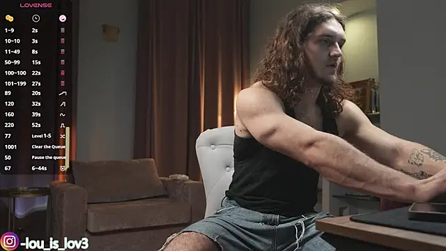 Louis Karlos online show from October 7, 2025, 3:47 am