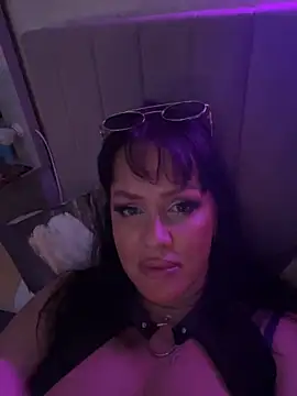 Lolaley2 online show from December 4, 2025, 7:39 am