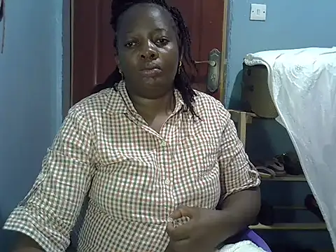 Snapshot of Ebonyceline chatting on May 14, 2026, 11:11 pm Ebonyceline online show from May 14, 2026, 11:11 pm