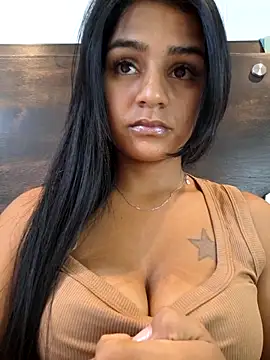 AnnRosse18 online show from March 14, 2025, 3:47 pm