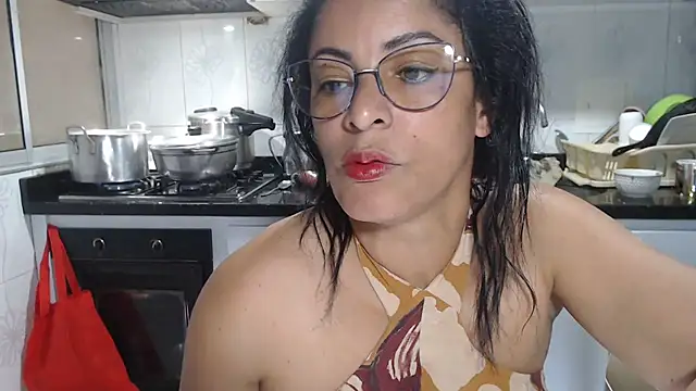 kateleyagrey online show from September 16, 2025, 7:59 pm