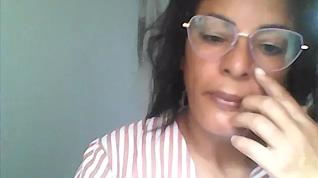 Snapshot of kateleyagrey chatting on July 19, 2026, 2:10 pm kateleyagrey online show from July 19, 2026, 2:10 pm