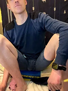 Snapshot of londonfuckwhore1 chatting on November 30, 2025, 10:36 pm londonfuckwhore1 online show from November 30, 2025, 10:36 pm