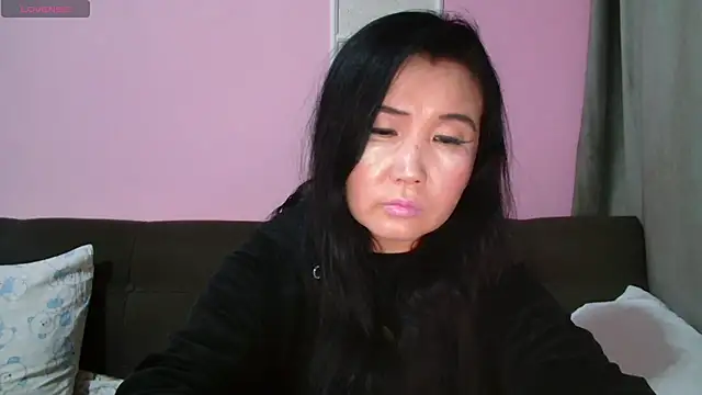 Bet Lu online show from October 15, 2025, 8:53 pm