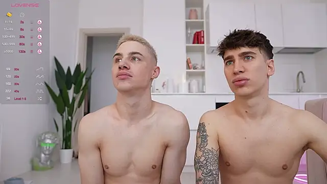 Evan  White  online show from February 12, 2025, 7:34 am