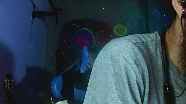 Tatted21xxx online show from February 17, 2025, 5:14 am