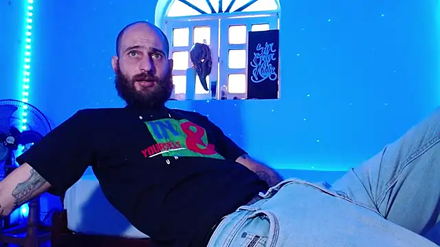 Tatted21xxx online show from September 17, 2025, 1:35 pm