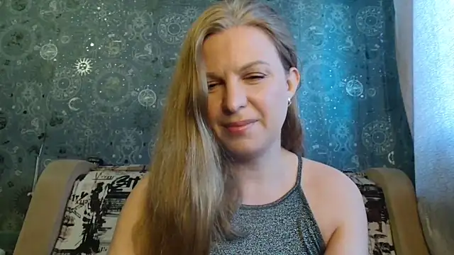 BlondeFox online show from April 2, 2026, 2:53 am