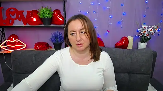 Abby Taylorr online show from March 5, 2025, 2:45 pm