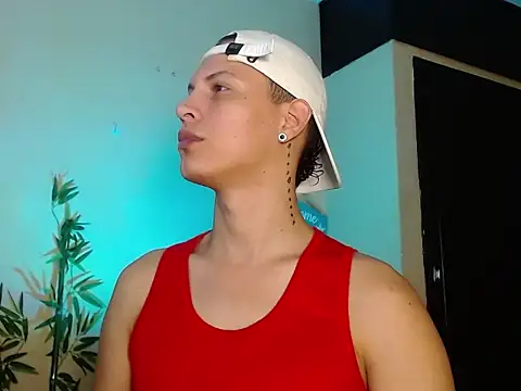 DavidNeill online show from December 23, 2024, 2:39 pm