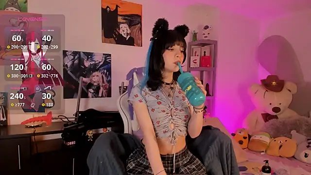 lolaaa bunny1 online show from November 27, 2025, 4:47 am