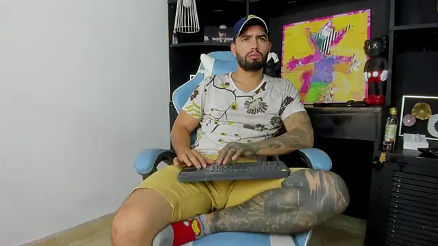 Snapshot of matteosantos chatting on February 9, 2025, 1:56 pm matteosantos online show from February 9, 2025, 1:56 pm