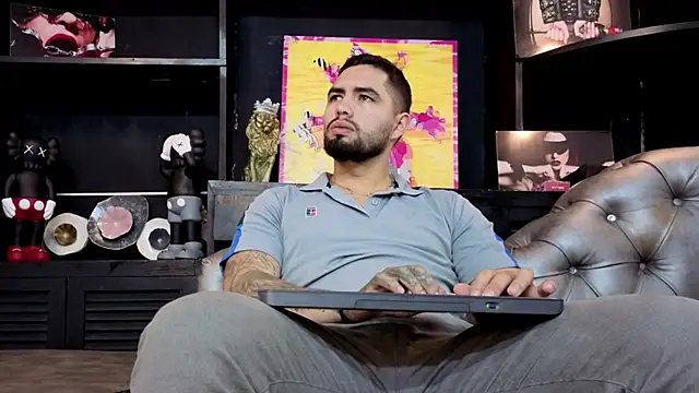 Snapshot of matteosantos chatting on September 18, 2025, 11:56 am matteosantos online show from September 18, 2025, 11:56 am