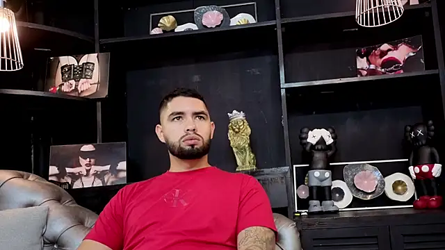 Snapshot of matteosantos chatting on October 16, 2025, 11:33 am matteosantos online show from October 16, 2025, 11:33 am