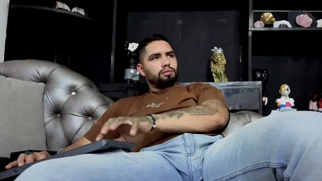 Snapshot of matteosantos chatting on January 5, 2026, 5:27 pm matteosantos online show from January 5, 2026, 5:27 pm