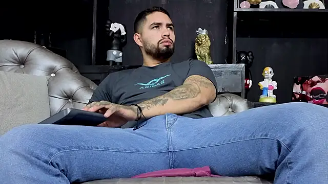 Snapshot of matteosantos chatting on January 7, 2026, 12:07 pm matteosantos online show from January 7, 2026, 12:07 pm