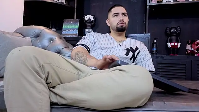 matteosantos online show from April 16, 2026, 12:39 pm