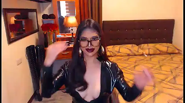 EXTREMELYDOM online show from December 21, 2024, 6:30 am