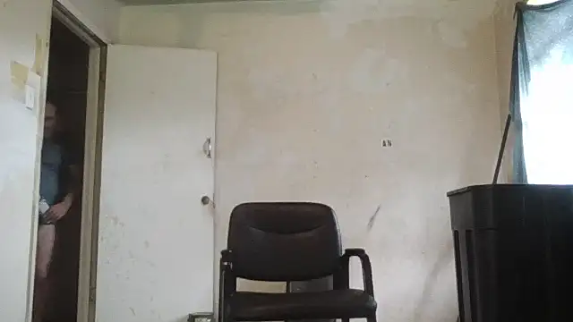 Snapshot of jamestexas chatting on July 16, 2026, 4:02 pm jamestexas online show from July 16, 2026, 4:02 pm
