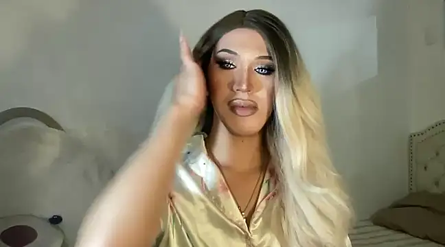 Ts glamxxxx online show from February 15, 2025, 12:37 am