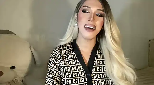 Ts glamxxxx online show from February 21, 2025, 12:49 am