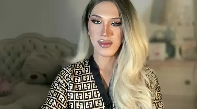 Ts glamxxxx online show from March 2, 2025, 3:37 pm