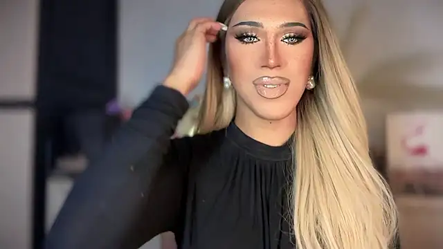 Ts glamxxxx online show from January 12, 2026, 2:39 am