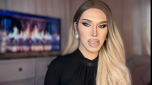 Ts glamxxxx online show from April 5, 2026, 12:19 am