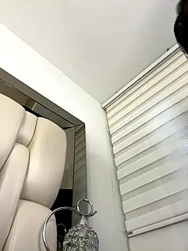 ALISSON FOXXX1 online show from November 15, 2025, 4:47 pm