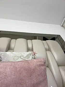 ALISSON FOXXX1 online show from February 10, 2026, 10:58 pm