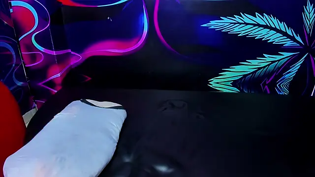 miacam-hot online show from January 19, 2026, 4:00 pm