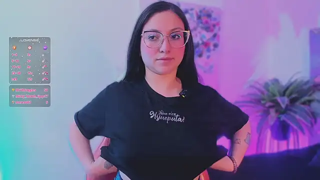 lucy neil online show from December 17, 2025, 3:51 pm