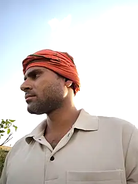 Maneeshpoppy online show from May 9, 2026, 1:11 am