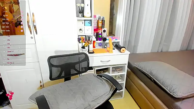 FuckDollNicky online show from December 8, 2024, 7:58 am