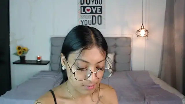 vaness weet online show from January 5, 2025, 5:51 pm