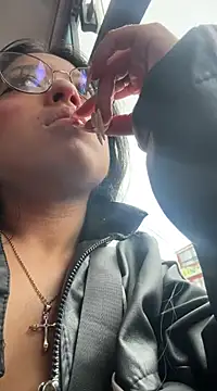 vaness weet online show from January 9, 2025, 6:36 pm